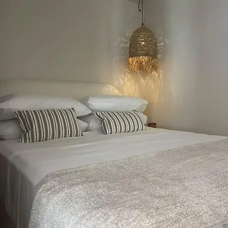 1 Bedroom 100m From The Appartement Platja de Larenal